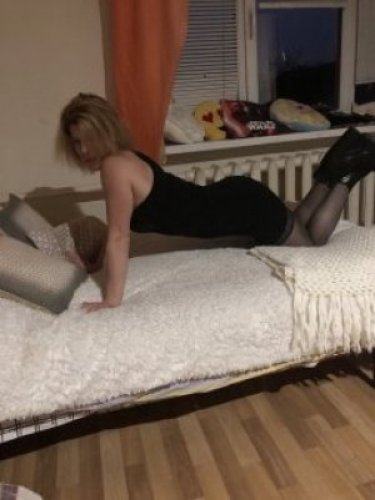 Индивидуалка Лена