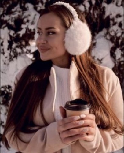 Индивидуалка Света танцовщица